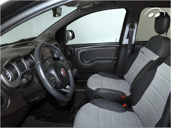 Fiat Panda 1.0G 70CV HYBRID CROSS 9