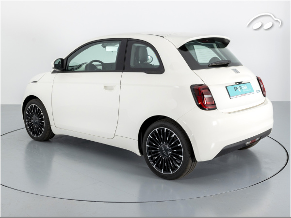 Fiat 500 e ICON 320KM 87KW 118CV 6