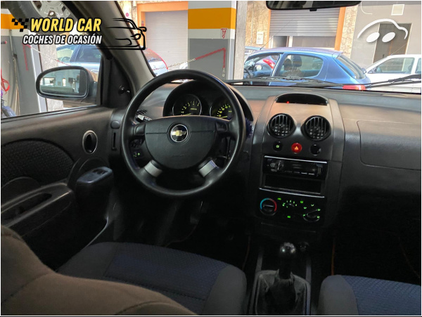 Chevrolet Kalos 1.2 SE 5