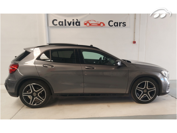 Mercedes-benz Clase GLA 200 9