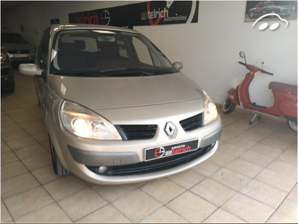 Renault Scénic 1.5 DCI105 6