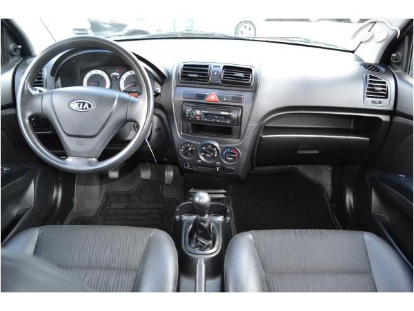 Kia Picanto  7