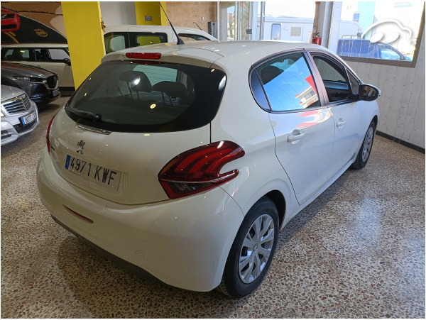 Peugeot 208 Diesel HDI 4