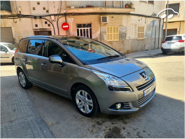 Peugeot 5008 Premiun 2.0 hdi 3