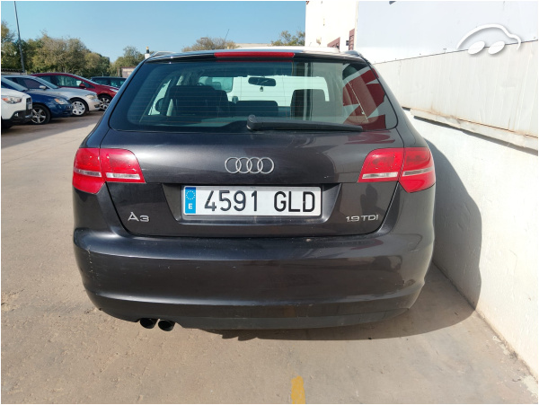 Audi A3 1.9 6