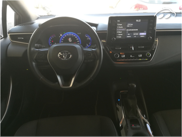 Toyota Corolla ACTIVE TECH 4