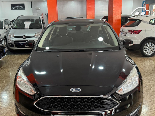 Ford Focus 1.0 ECOBOOST TITANIUM 2