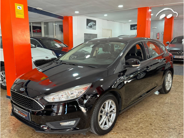 Ford Focus 1.0 ECOBOOST TITANIUM 3