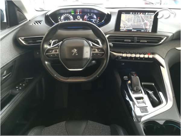 Peugeot 3008 SUV 1.6 5