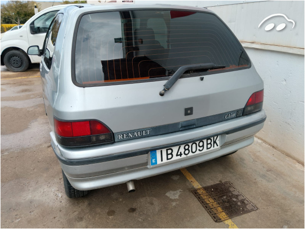 Renault Clio 1.7 BACCARRA 4