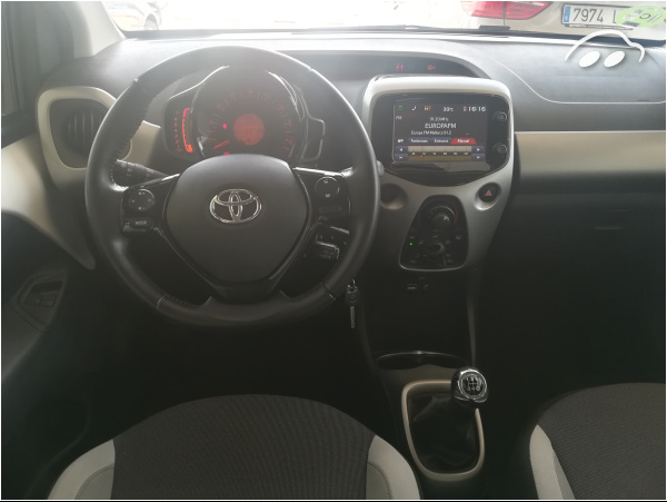 Toyota Aygo 1.0 6