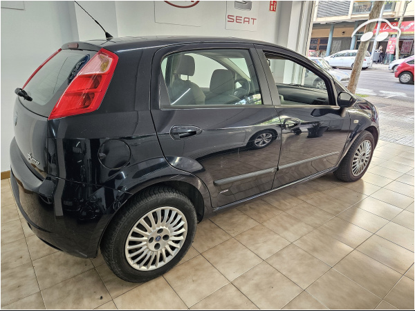 Fiat Punto 1.2 gasolina 4