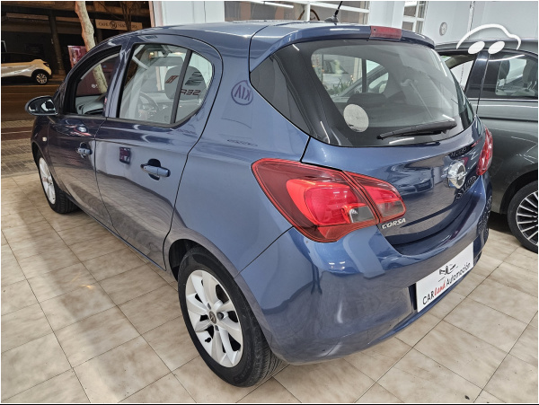 Opel Corsa 1.4 GASOLINA 5