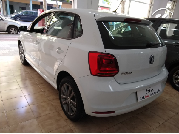 Volkswagen Polo ADVANCE 9