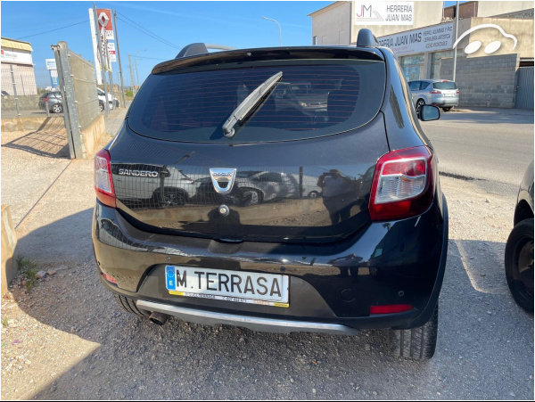 Dacia Sandero  7