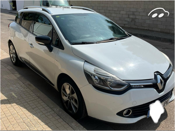 Renault Clio Familiar Sport Tourer Limited 1.2 Gasolina 8