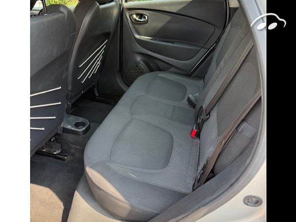 Renault Captur Zen Energy TCe 120 EDC Gasolona (Automatico) 6