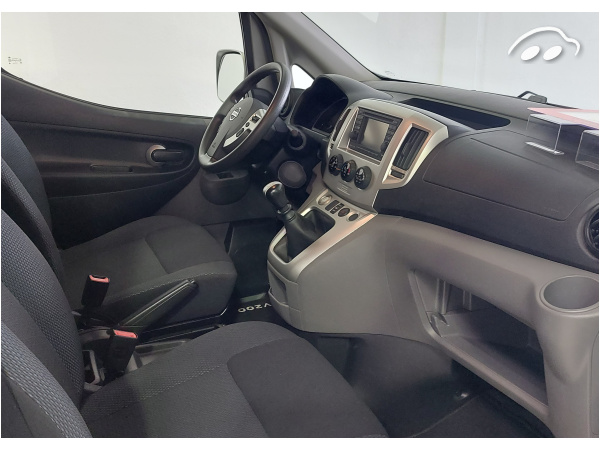 Nissan Nv200 7 SEATS 12