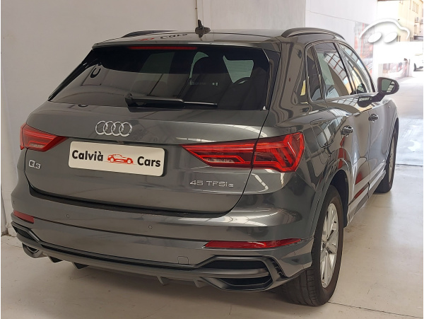 Audi Q3 E-TRON 11