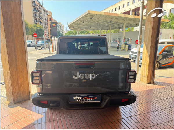 Jeep Gladiator 3.0 CRD V6 7