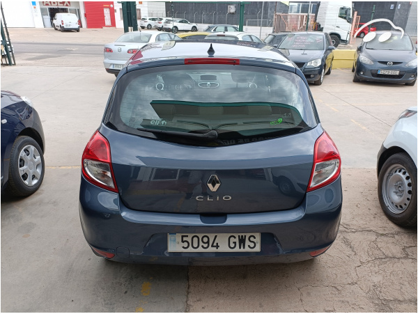 Renault Clio 1.2 5