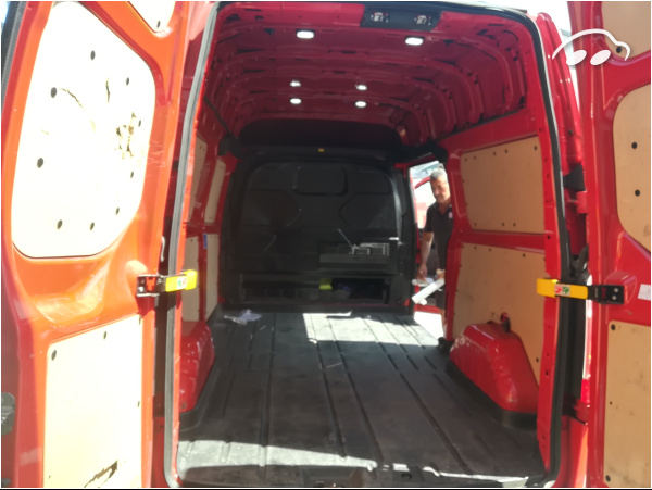 Ford Transit Custom Van L2H2 6