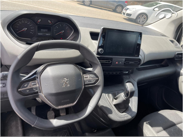 Peugeot Rifter NUEVO NAV+BLUE  7