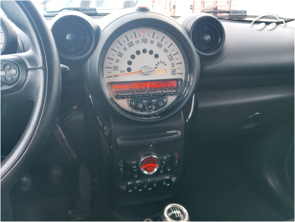 Mini Cooper D Countrymann 1.6 10