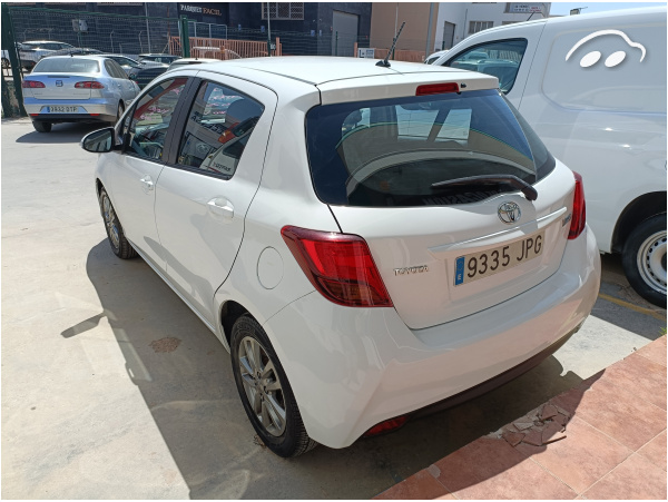 Toyota Yaris 1.0 70 Active 4