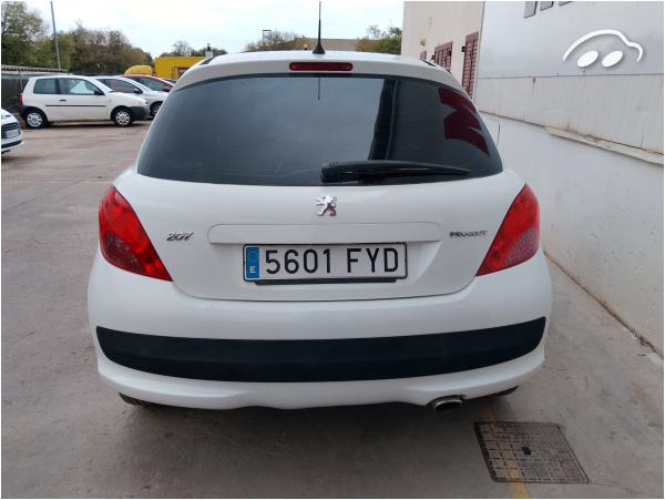 Peugeot 207 1.4 4