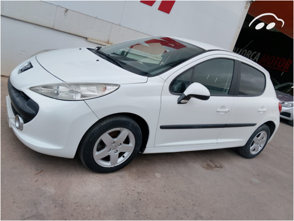 Peugeot 207 1.4 2