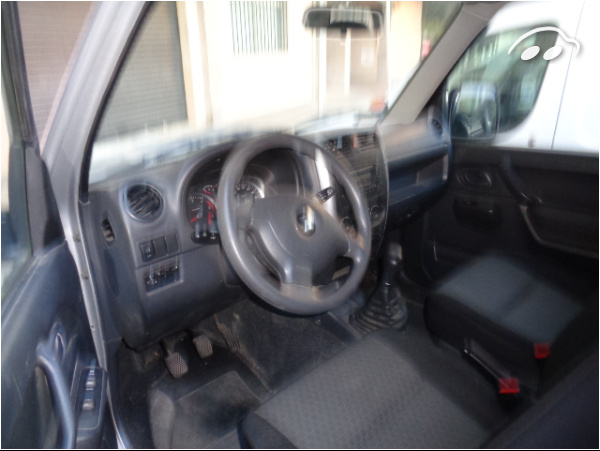 Suzuki Jimny 1.5 DCI 5