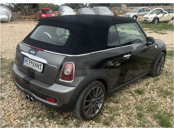 Mini Cooper S Cabrio John Works 7