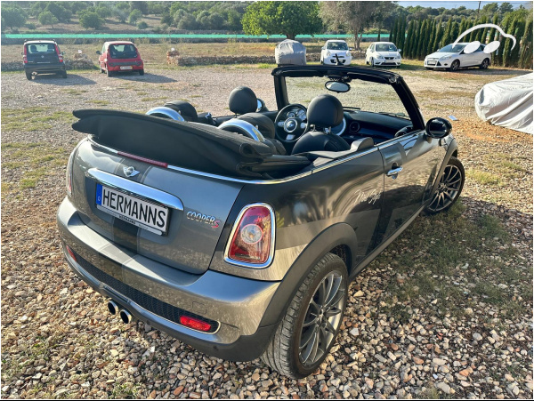 Mini Cooper S Cabrio John Works 11