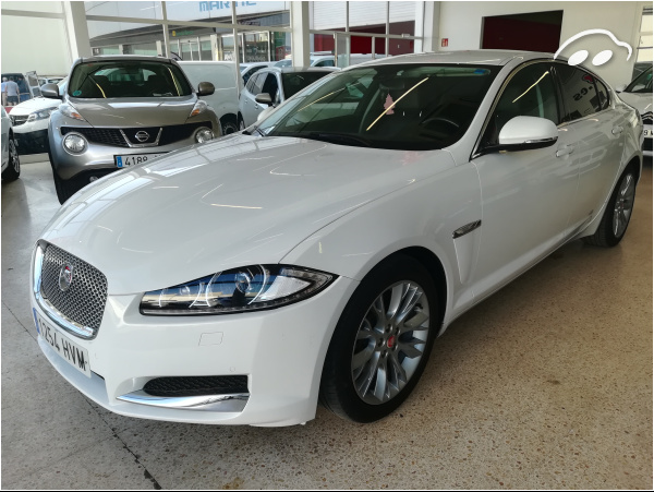 Jaguar Xf 2.2 LUXURY 3