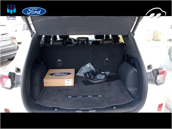 Ford Kuga ST LINE X 3