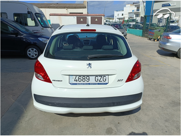 Peugeot 207 1.4 HDI 5