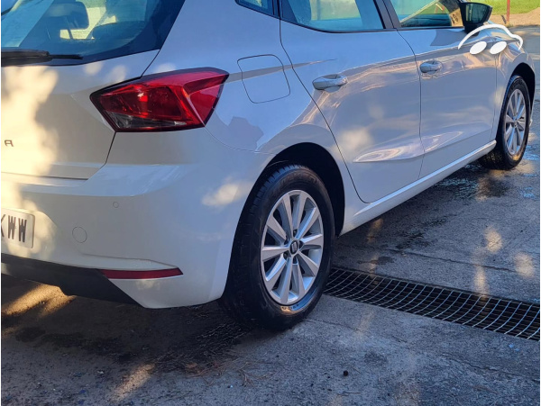 Seat Ibiza 1.0 8