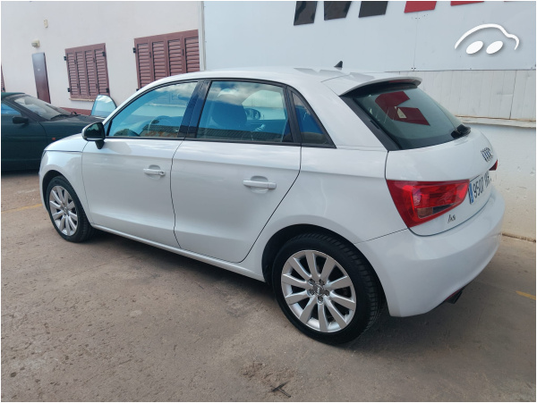 Audi A1  4