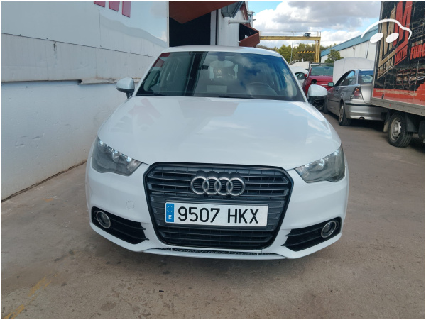 Audi A1  2