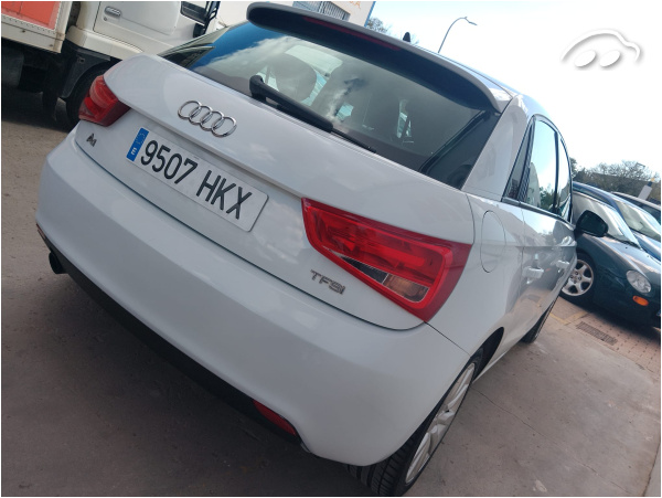 Audi A1  5