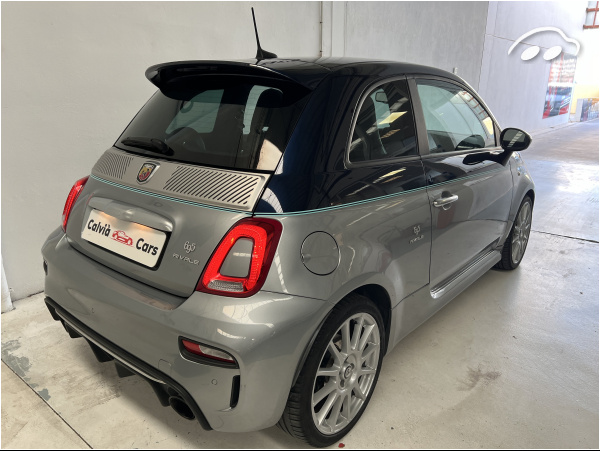 Abarth 695 Rivale Manual  3