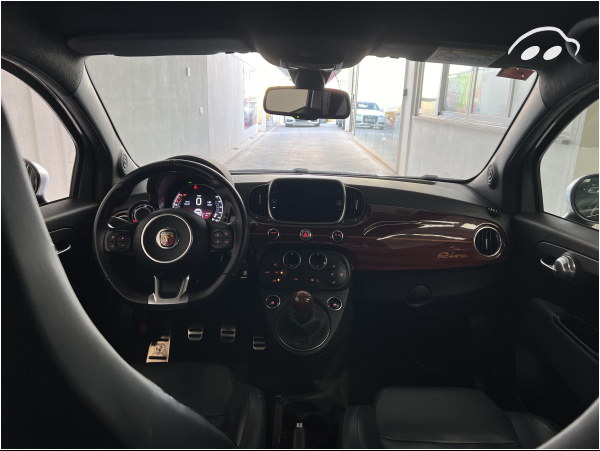 Abarth 695 Rivale Manuel  11