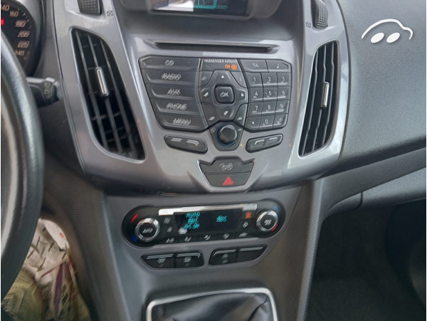 Ford Tourneo Connect TITANIUM LARGA 5