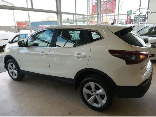 Nissan Qashqai 1.5 2