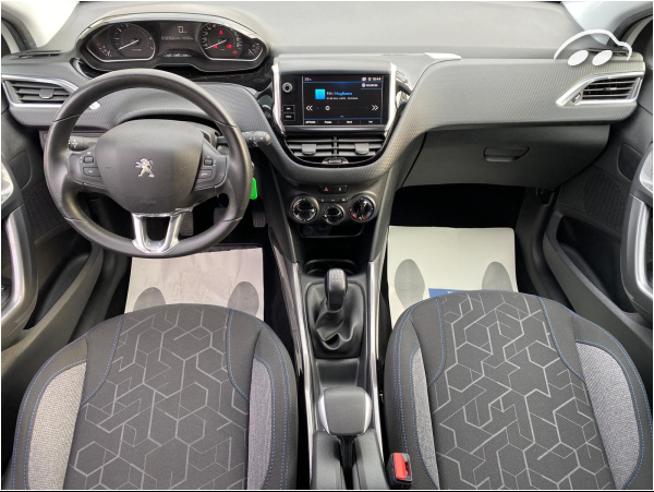 Peugeot 2008 GASOLINA 82 CV 7