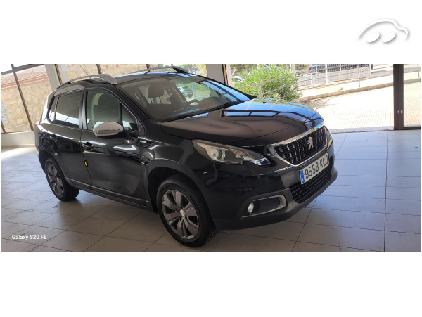 Peugeot 2008 1.2 2