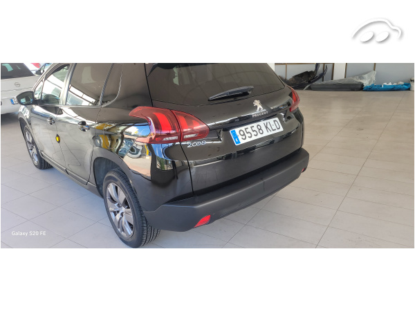 Peugeot 2008 1.2 4