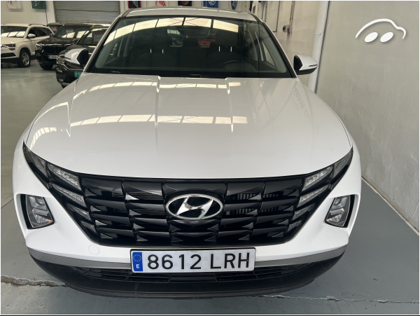 Hyundai Tucson 1.6GDI Manual  3