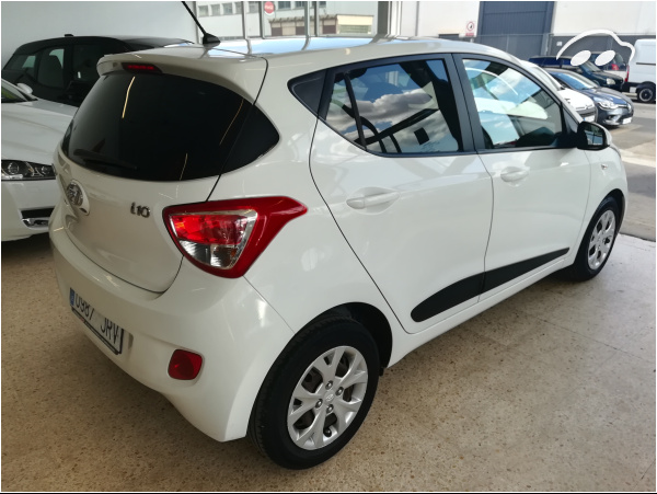 Hyundai i10 1.0 4